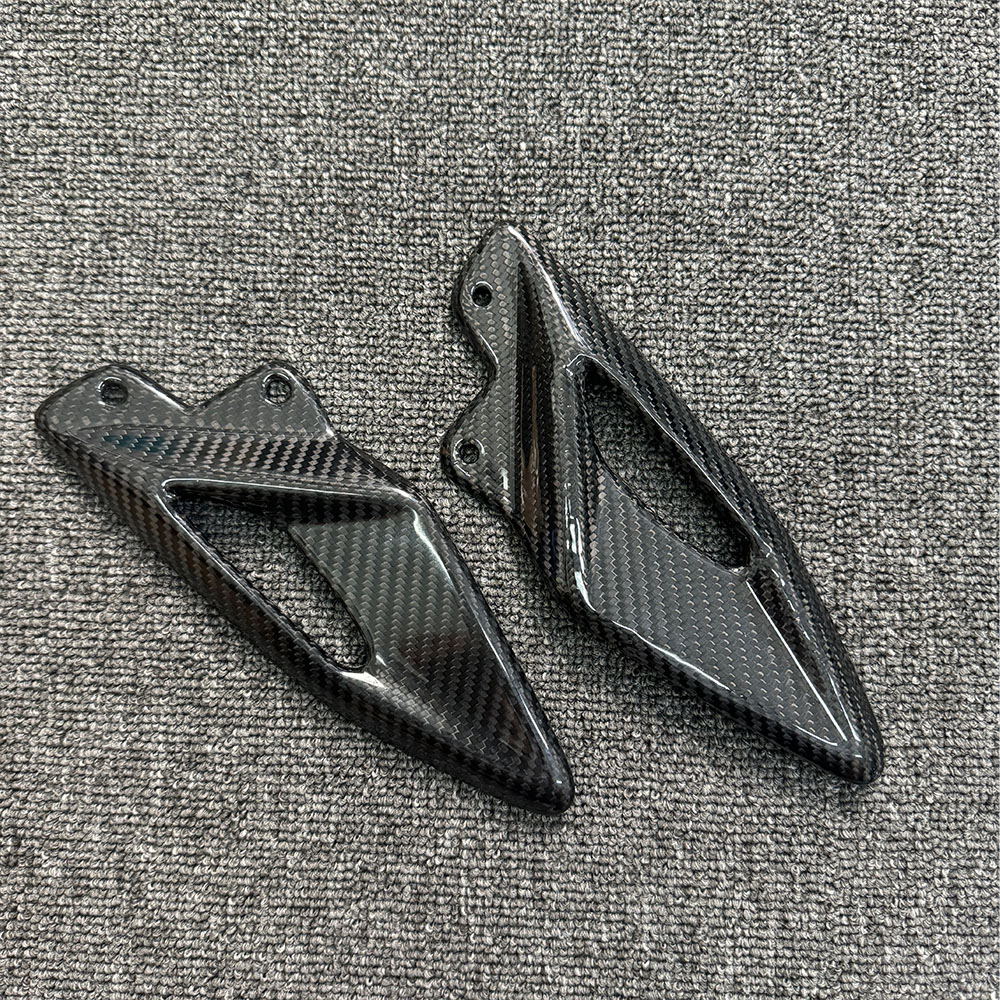 For Triumph Street Triple 660  – Crepe Pan Carbon Bewertung und Preis